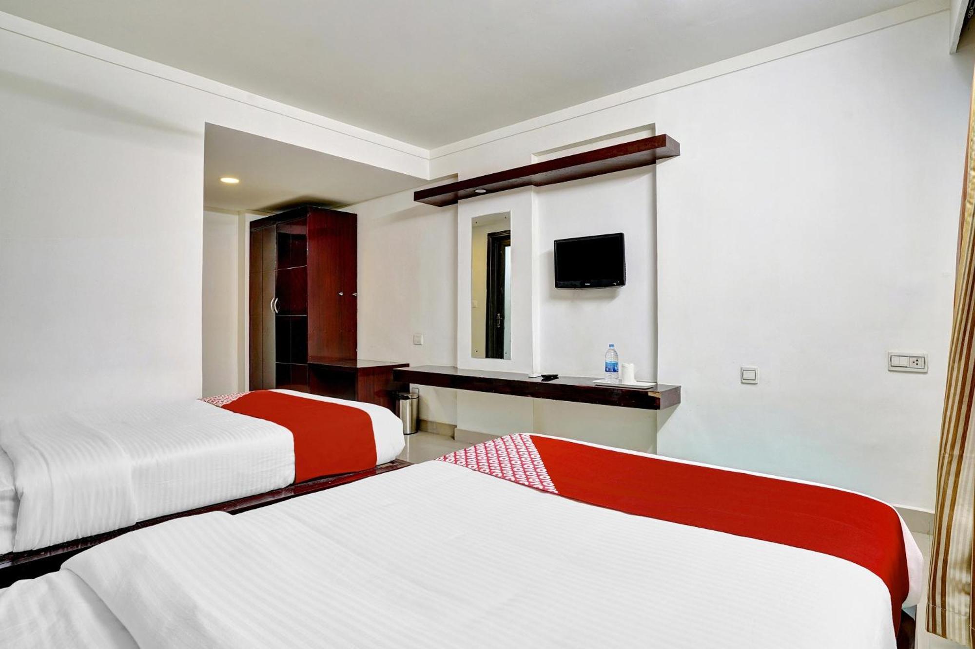 Hotel O Aec Residency Mararikulam Eksteriør billede